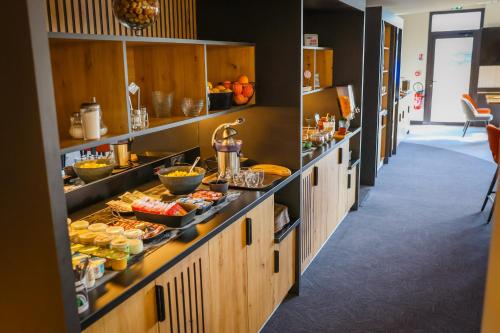 Toit ja joogid, Brit Hotel Le Cottage Le Mans Sud in Arnage