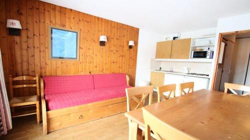 Résidence Parc Aux Etoiles - B102PAE - APPARTEMENT 3 CHAMBRES, BALCON MAE-2504 - Location saisonnière - Puy-Saint-Vincent