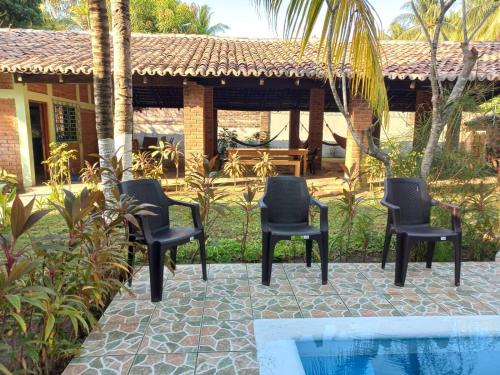 Rancho Chabelita Playa Costa Azul in 아카후틀라