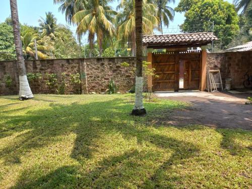 Rancho Chabelita Playa Costa Azul in 아카후틀라