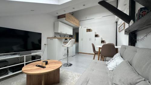 Leni's Studio