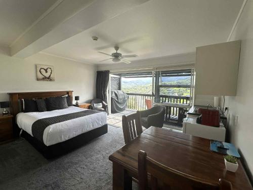 浴室, Coromandel Seaview Motel in 科羅曼德