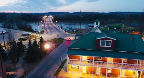 Nestle Inn - Hermann, MO