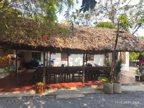 Homestay Me Khang 2,ngay Đia Đao Cu Chi Ben Đinh in Cu Chi District