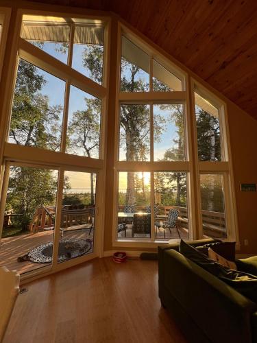 . Four season Home on Gull Lake