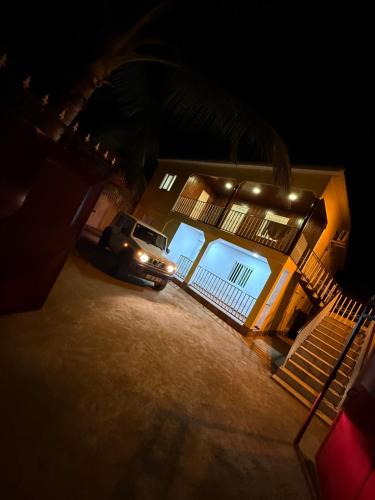 Holiday Home T3 to T6 on suite in Avenida Água Grande