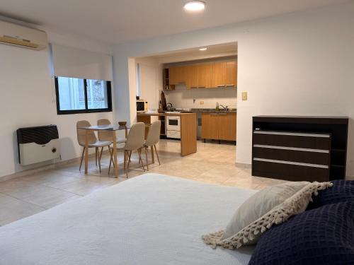 Monoambiente en edificio Italia in Sunchales