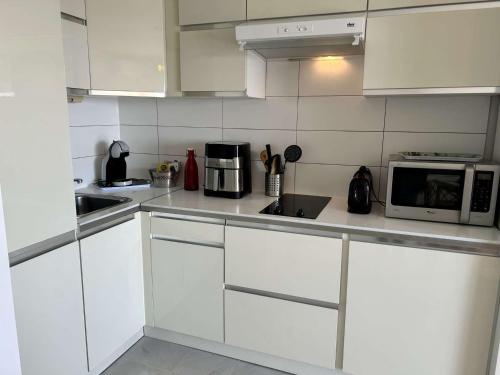 Studio vue mer, clim, parking - 4 pers. - FR-1-226A-215 in Le Trayas Superieur
