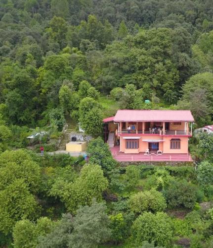 Harender nayal homestay in Nainital