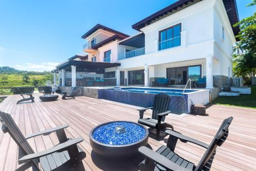 Pristine Bay 1005- Villa Loce home – khách sạn tại Pristine Bay