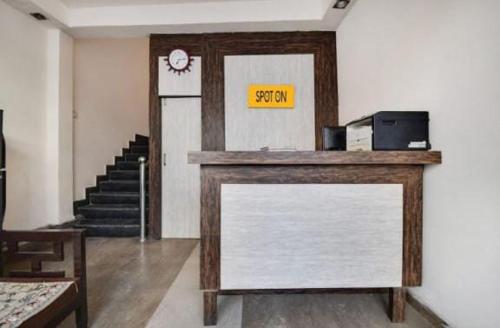 Hotel CROWN PLAZA SK in Rudrapur (Uttarakhand)