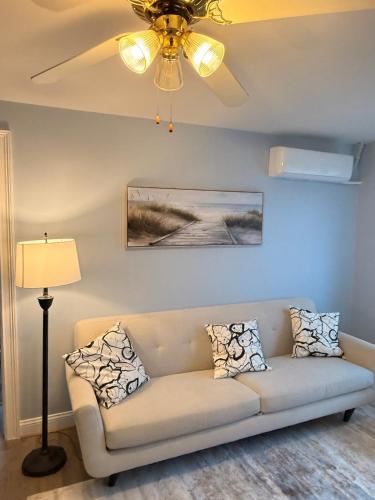 Ocean View Cozy Stay 4 in ฮอล (MA)