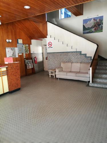 New Caspian Hotel