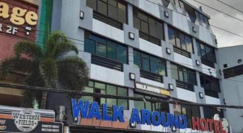 Walk Around Hotel, Mabalacat