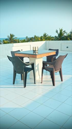 M Beach Villa in Kodapattinam