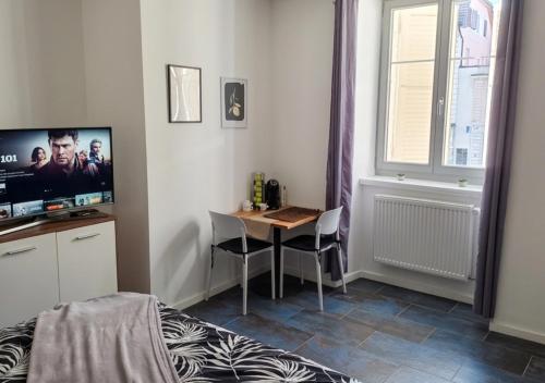 Studio lumineux in 拉紹德封