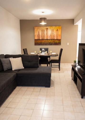 Apartment a 3-minute walk from Tec #2