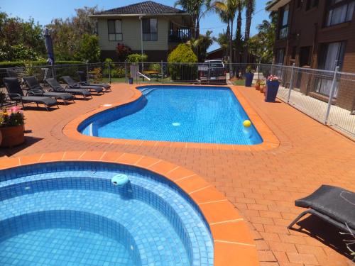 

Paradise Holiday Apartments