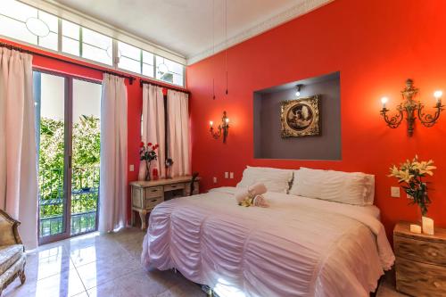 Garlands del Rio Boutique Hotel