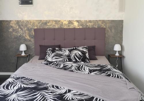 Studio lumineux in 拉紹德封