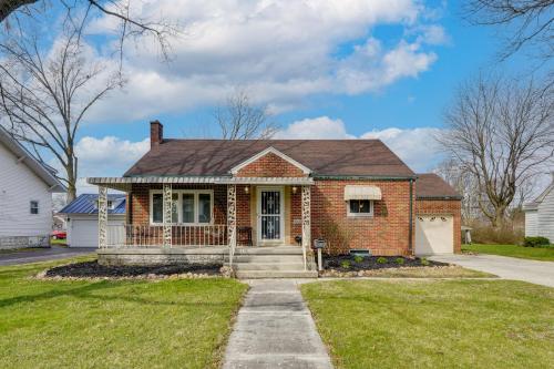 . 1 Mi to Dtwn Tiffin! Brick Bungalow w/ Patio, Yard