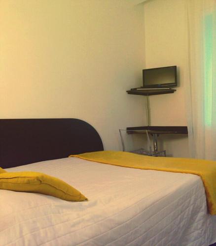 Hôtel Le Capitole - image 4