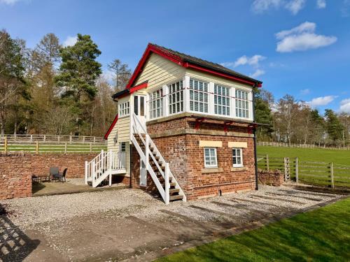 The Signal Box at Cliburn Station gîte à louer Cliburn Railway Station