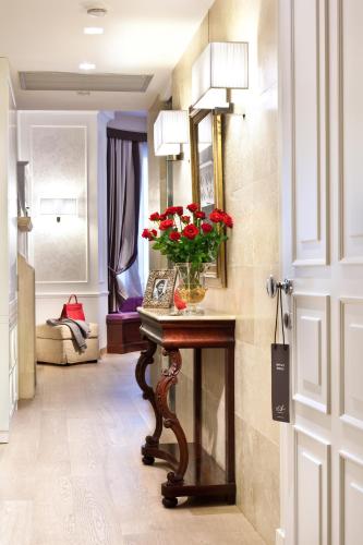 The Ashbee Hotel - image 5