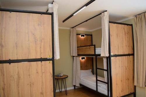 DADI NEST Hostel – khách sạn tại Khoroo
