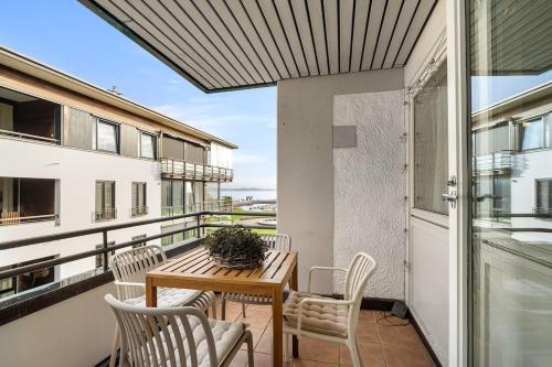 Central and modern apartment by the sea in Kristiansand