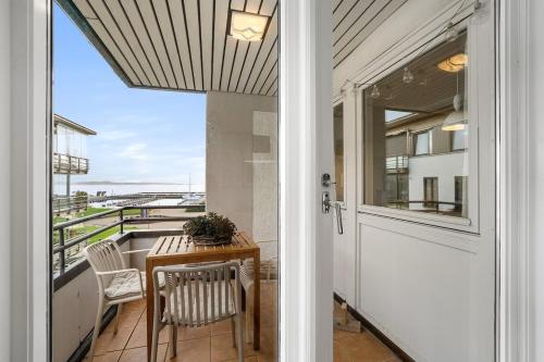 Central and modern apartment by the sea in Kristiansand