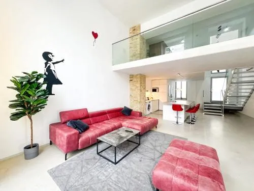 Large Loft Apartment with Pool Table in Berlin, Deutschland
