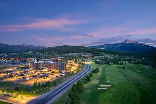 Residence Inn by Marriott Big Sky/The Wilson Hotel in Big Sky, USA