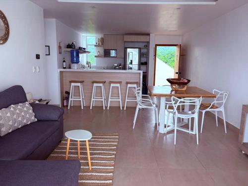 Oceanfront Apartment 2BR 2BA at Jama Campay includes Resort Access