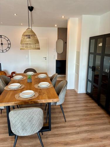 Iekārtas, RaumWerk Apartment, Family-Friendly, Terrace in Hollstadt
