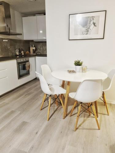 Cozy apartment with cat in Oslo center in Sogn