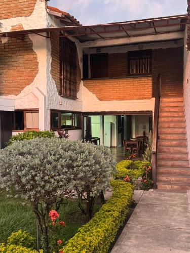 Exterior view, Hotel Boutique Colonial Cartago in Cartago (Valle del Cauca)