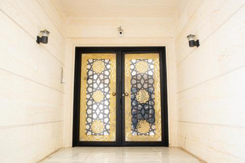 Bejárat, Luxurious Family 3 Bedroom Apartments-Nozol Noor 1 in Al Jamiah