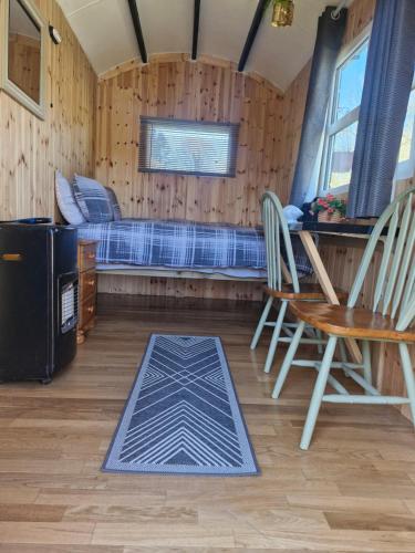 St Mullins Glamping Hut,R95T3CT in Graignamanagh