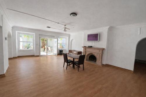 Relax Guesthouse & Hostel Lagos Central Algarve in Lagos