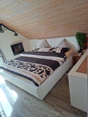 ruhiger als im Hotel keine andere Gäste 3 Betten 2 Schlafzimmer (ruhiger als im Hotel keine andere Gaste 3 Betten 2 Schlafzimmer) in Merkendorf (Bavaria)