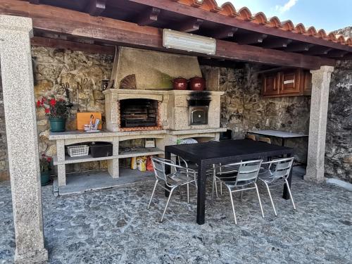 Lage´s House Serra D´Arga Caminha Ponte de Lima in 基馬拉斯市中心