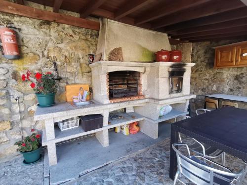 Lage´s House Serra D´Arga Caminha Ponte de Lima in 基馬拉斯市中心