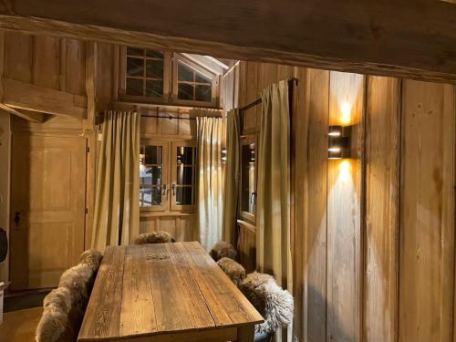 Cosy chalet near Verbier – khách sạn tại Trung Tâm Thành Phố Bagnes