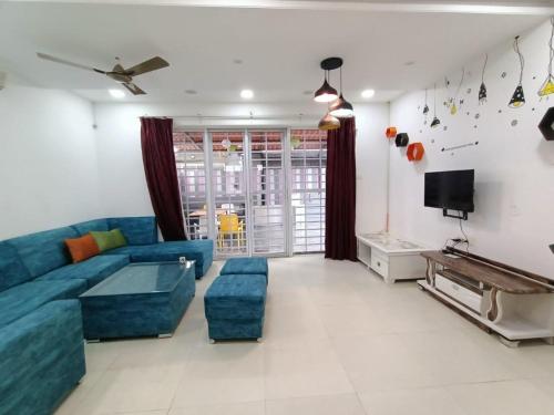 GG Friends Villa 73 - The Dream Stays ll 3 Ac rooms ll Pvt Pool in Khandala