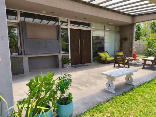 Casa de fin de semana en Fisherton in Barrio Fisherton