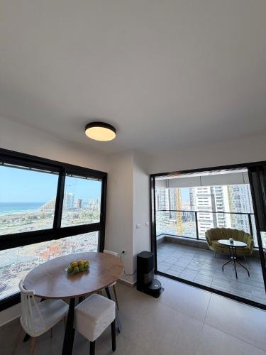 Bat Yam apartment in Бат-Ям