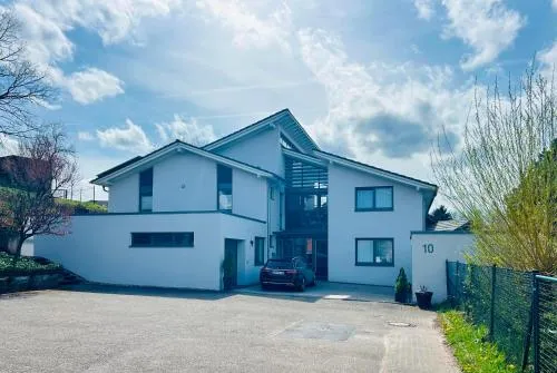 Ferienwohnung an der Kapelle in Queichhambach, Deutschland