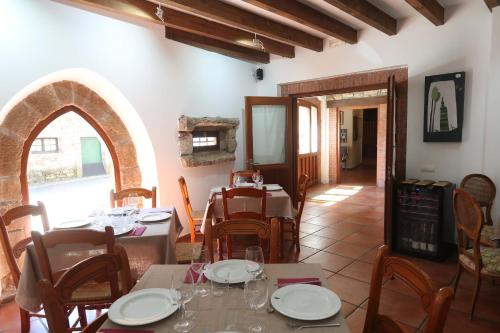 Restorāns, Hotel Rural CHOUSA VERDE in Vegacervera