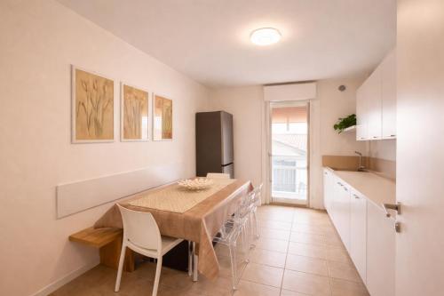virtuve, Casa Del Borgo - Ampio appartamento fino a 7 persone in Maserada Sul Piave